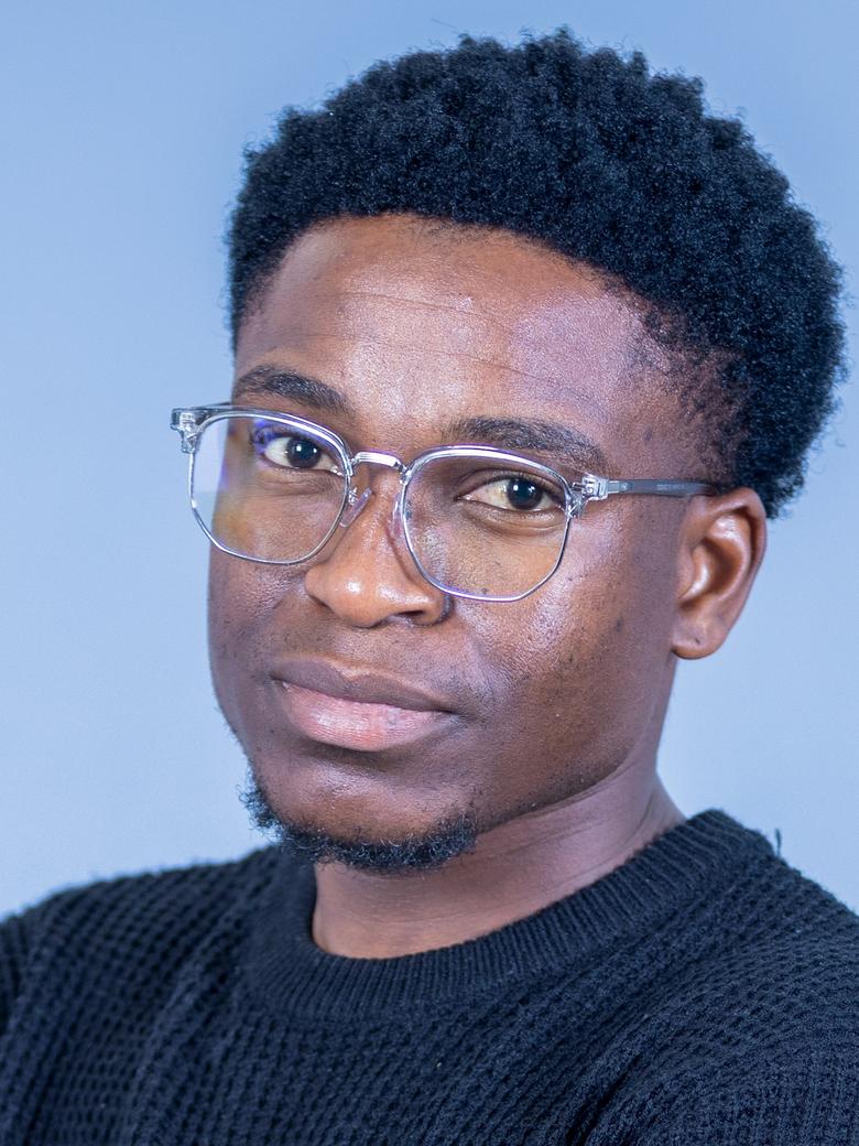Mr Sydney Rapelo Maake